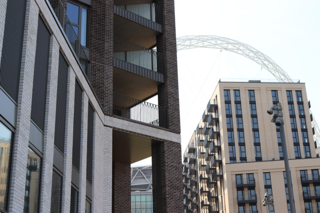 Finish Arch Canada Gardens 4