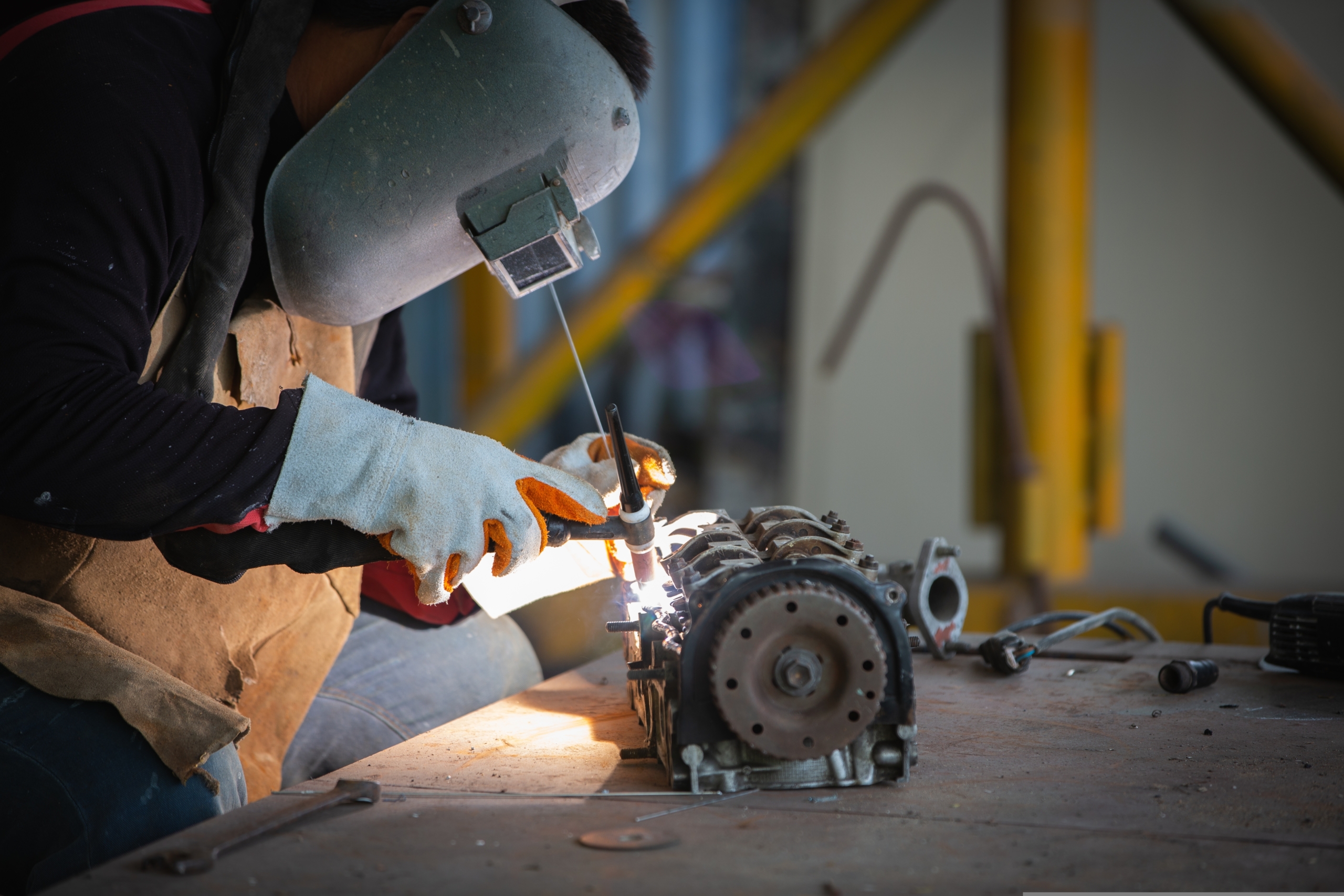 Welder,Is,Welding,Tungsten,Inert,Gas,Welding,,Welding,Aluminum,With